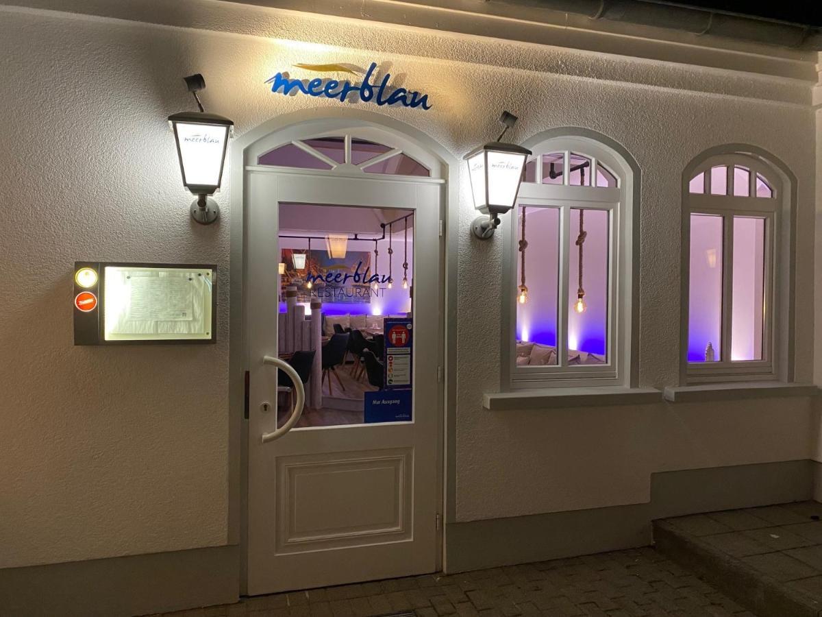 Meerblau 4*